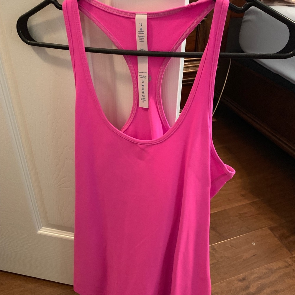 NWOT lululemon tank
